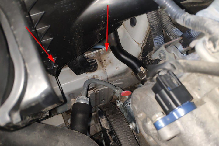 英菲尼迪fx35最容易哪里进水,英菲尼迪fx35天窗漏水底板全是水