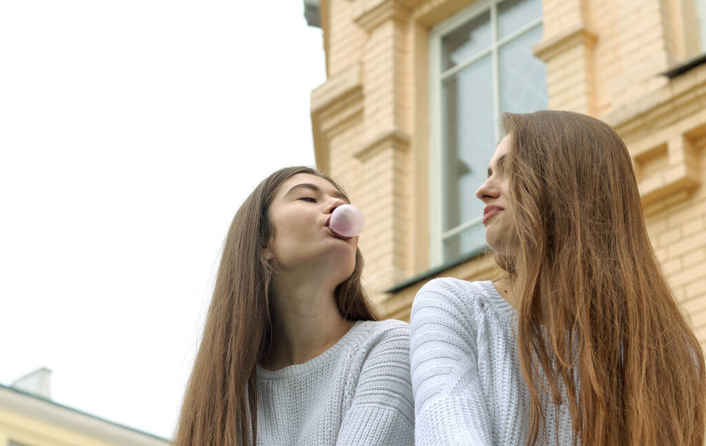 人怎么克服嫉妒,如何克服孩子的攀比心理