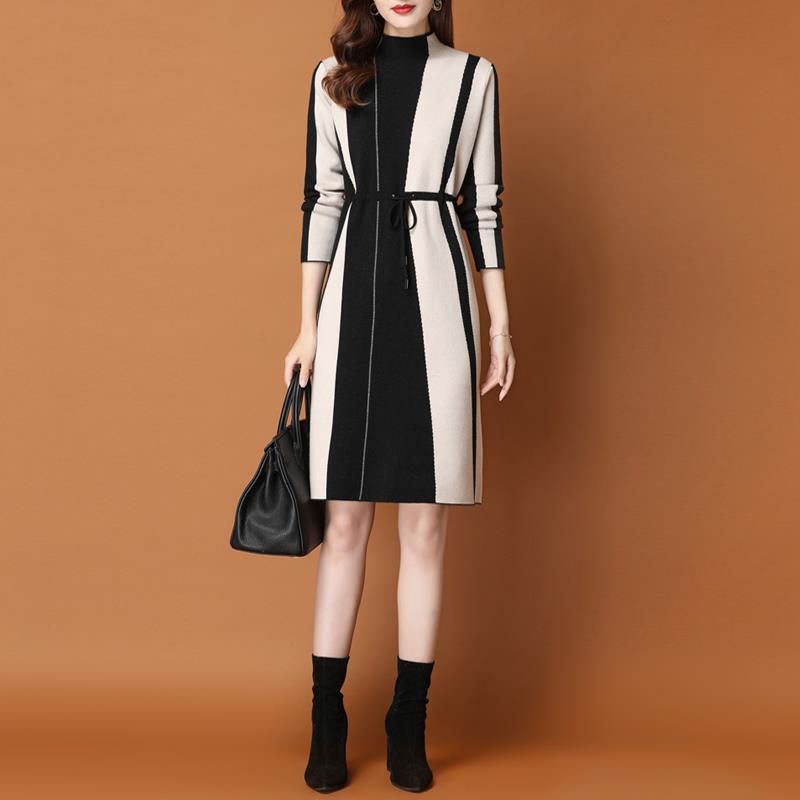 牛仔外套过去的流行趋势,今年最流行的牛仔外套破版的