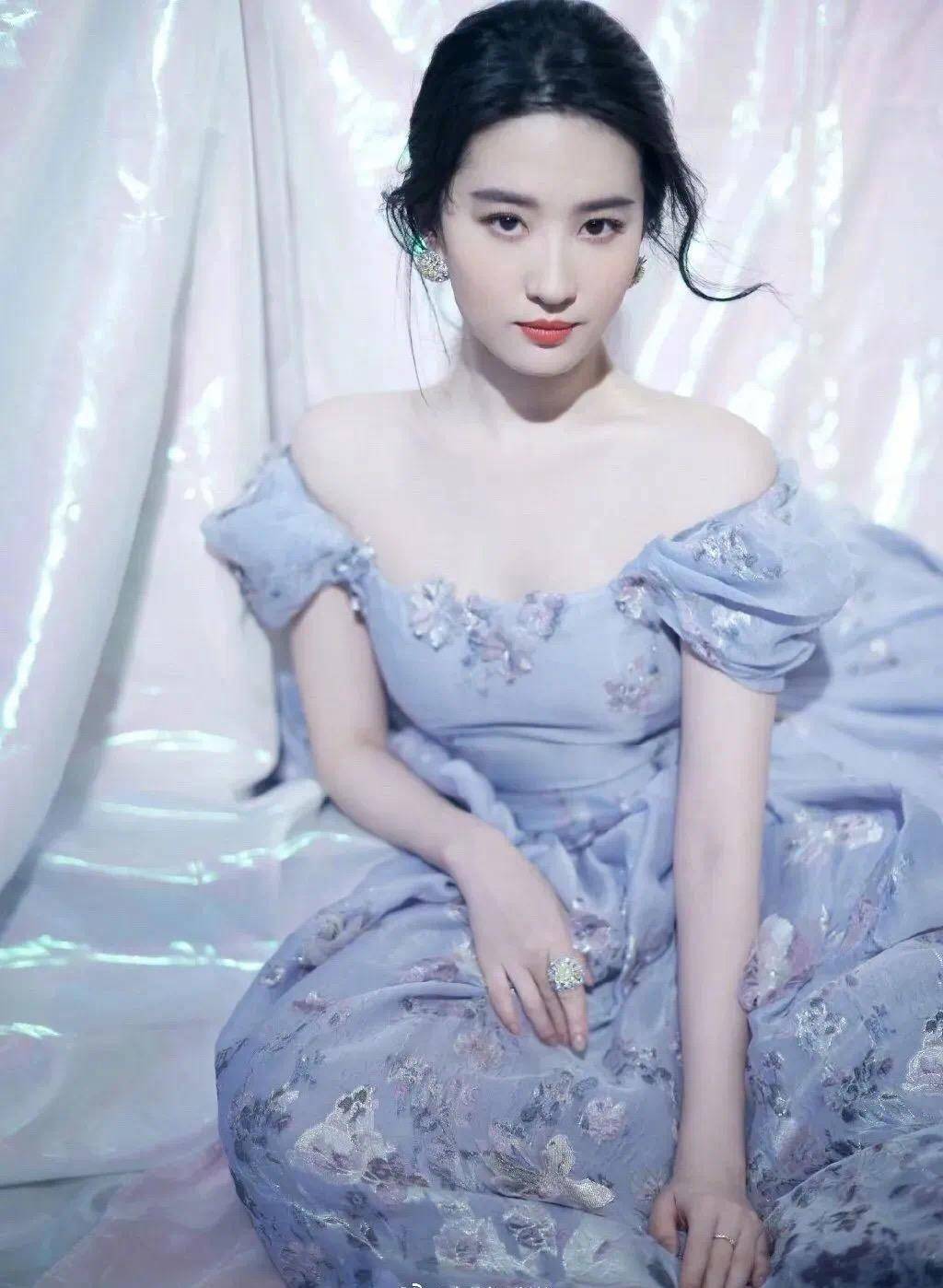 复古a字裙半身裙小个子,油画连衣裙a字夏泡泡袖