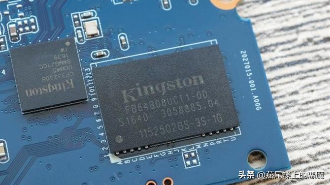 金士顿固态硬盘a400好还是kc600好,240g金士顿a400固态硬盘京东报价