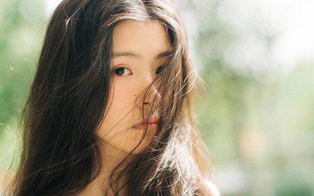 女生在恋爱中追求的是什么呢,女人在追求男人有什么暗示