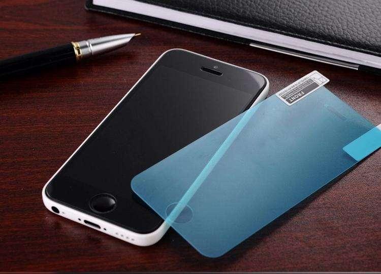 手机贴膜太频繁会有什么影响,手机贴膜的好处和坏处