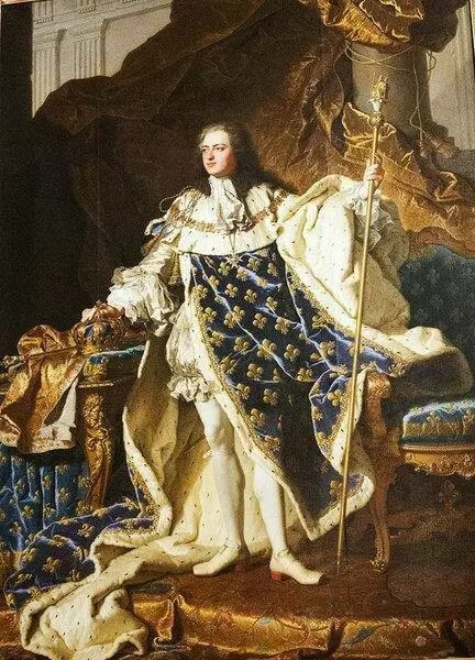 每个潮男们的衣柜里都有一条裤袜