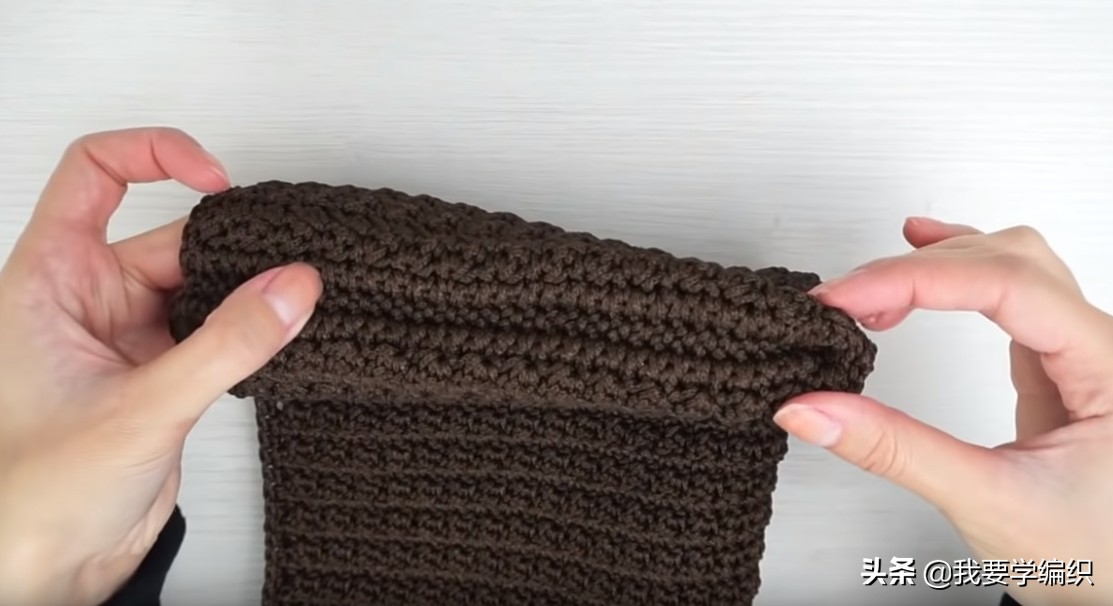 朋友说它比买的包更好看,高级感十足的环保皮草包,自己钩一个吧