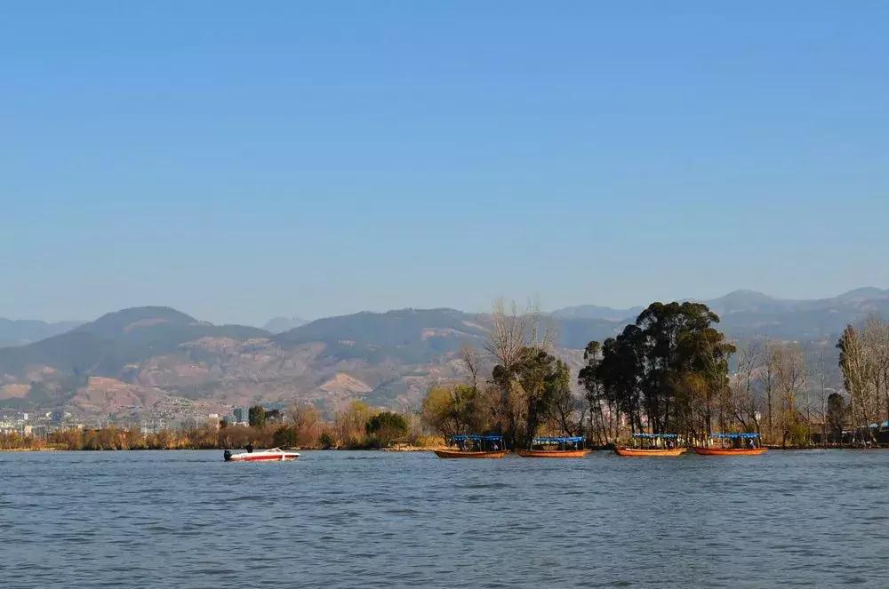 一路从南方到北方感受四季,成都最值得去的小城