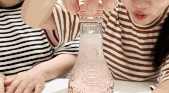 这瓶100岁的汽水突然爆成网红?凭什么