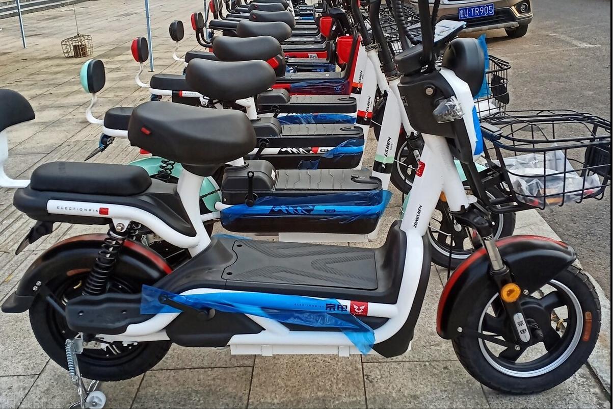 买电动车汽车最重要要考虑什么,电动车哪个品牌车好开些