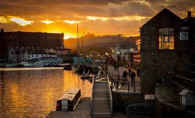 英国留学如何办理银行卡,英国留学生如何申请英国银行卡