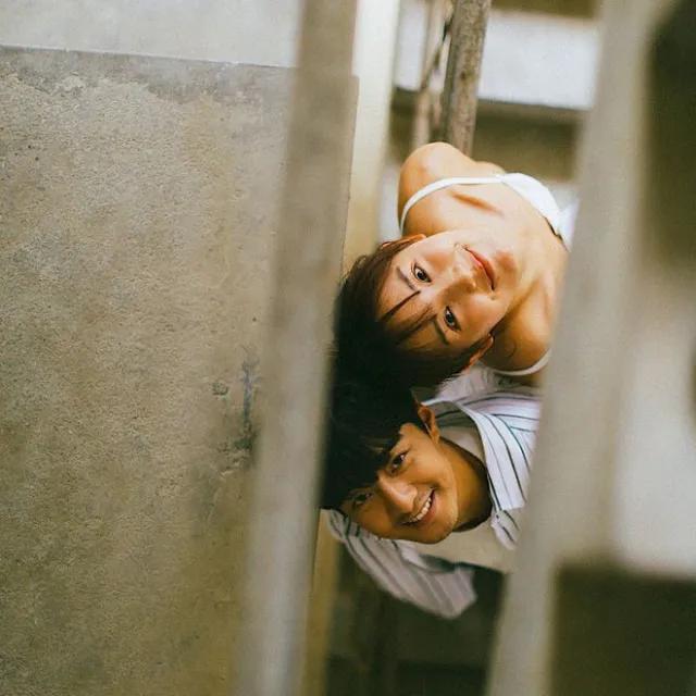 情侣必看！让人看了直呼好想谈恋爱的情侣穿搭和拍照技巧