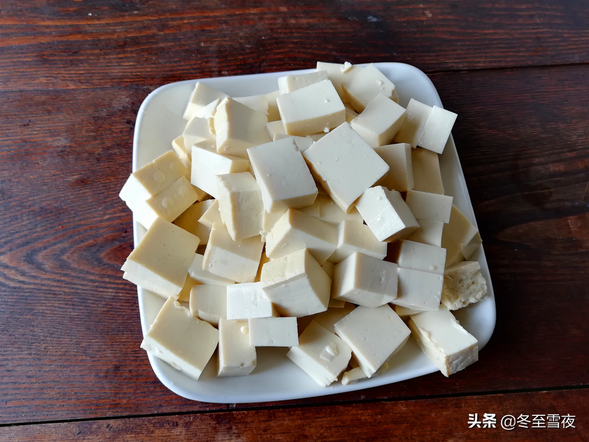 做家常豆腐豆腐怎样切,水煮炸豆腐块怎样让豆腐入味