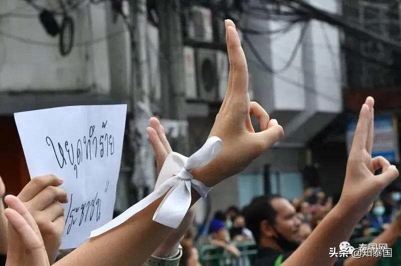 暹罗国运“决死战”！一脸正义的泰国孩子将是继承者还是掘墓人？