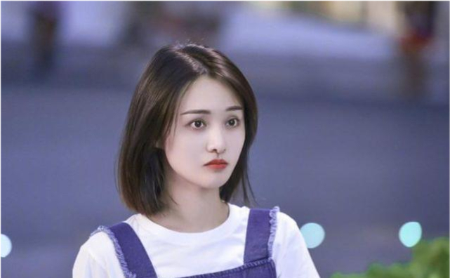 没有所谓的性格大变，魏晨早已透露：郑爽一直都是那样