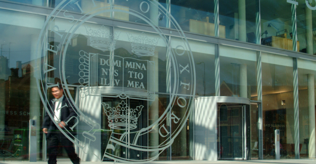 英国留学回国就业率最高的大学,留在英国就业最高的英国大学排名