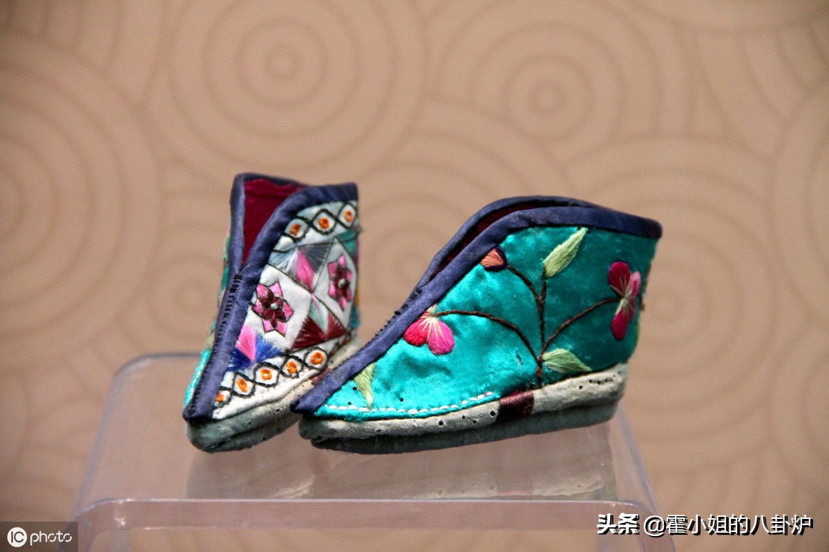 从古至今中国鞋子发展史,从古至今关于鞋的发展历史讲解