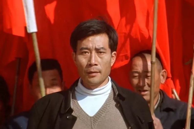 横跨57年，这2部电影3个山东男人，凭什么惹哭了3代中国人？