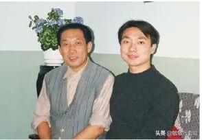 与妻子结婚23年，为何坚持丁克?母亲离世494天后，康辉说出了原因