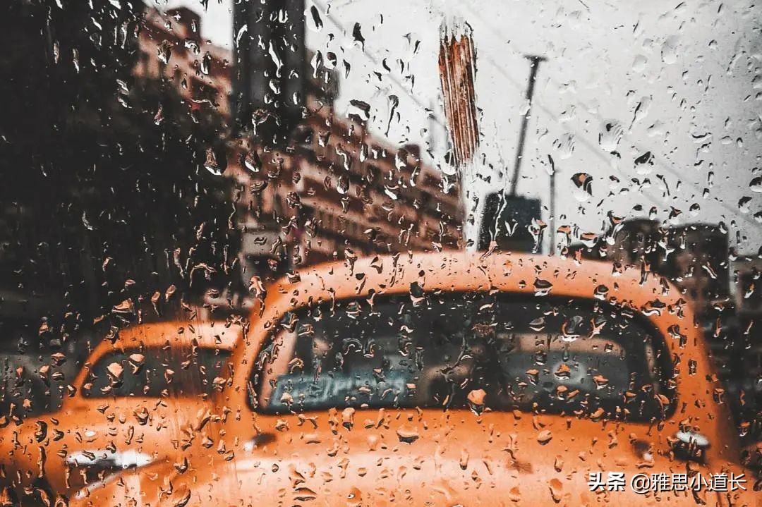 抵御大雨用英语怎么说,突降大雨用英语怎么说
