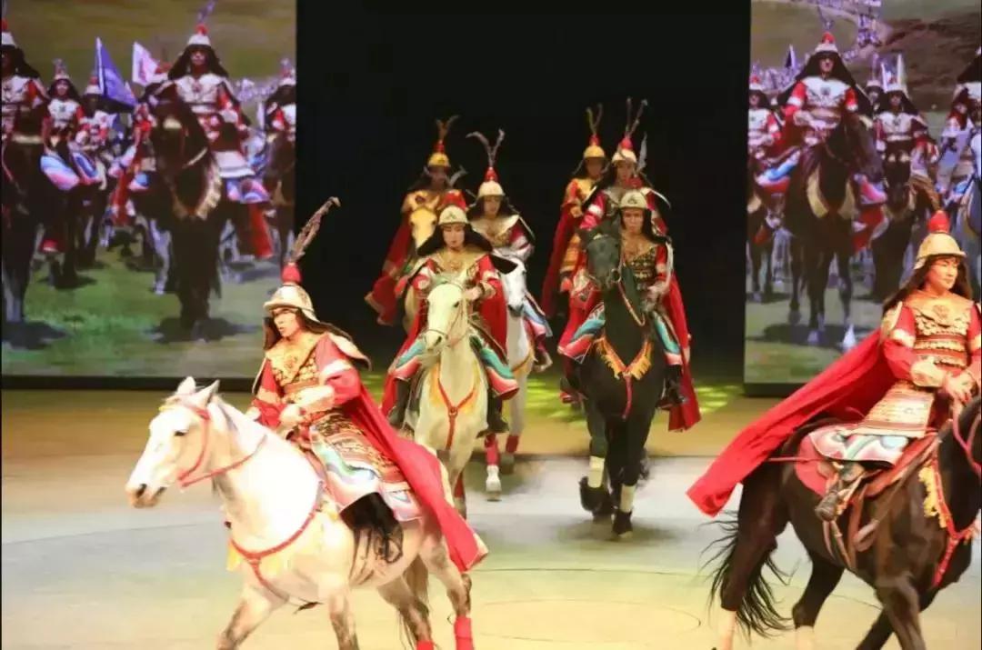 中国马镇七彩游玩3天攻略,马镇冰火节游玩