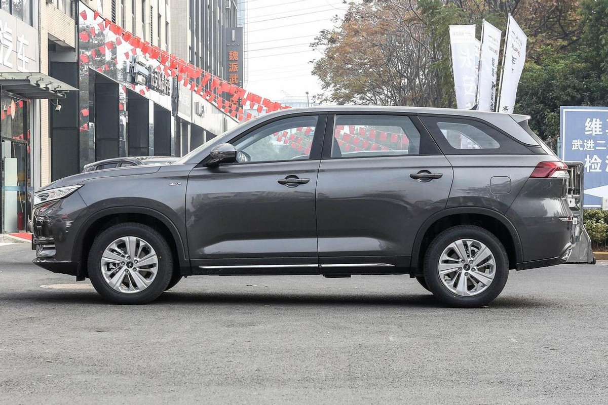 10万预算买这几款suv性价比最高,8到10万买什么车好suv自动挡