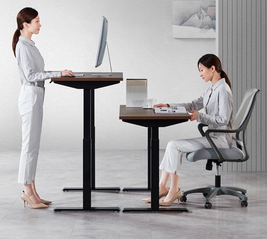 怎样买电动升降桌划算,电动升降桌如何选板材