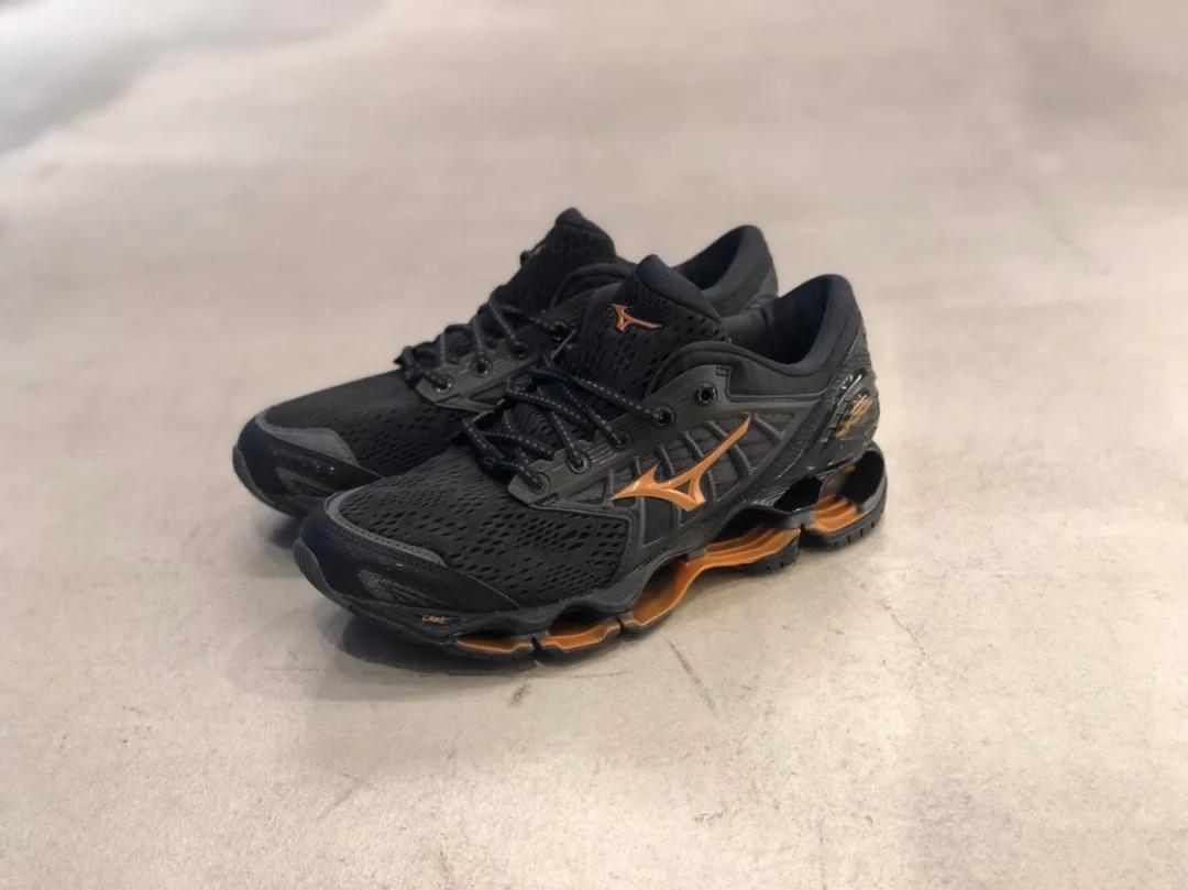 哪款跑鞋才是性能之王,最好的运动鞋跑鞋