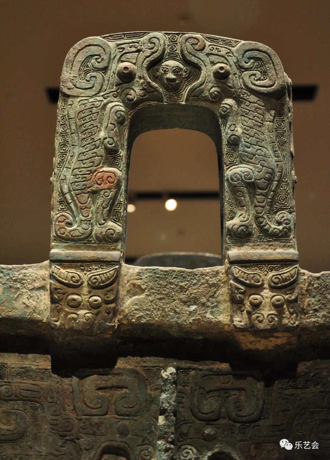 汉代青铜鼎三足鼎价格,海内著名三件青铜大鼎