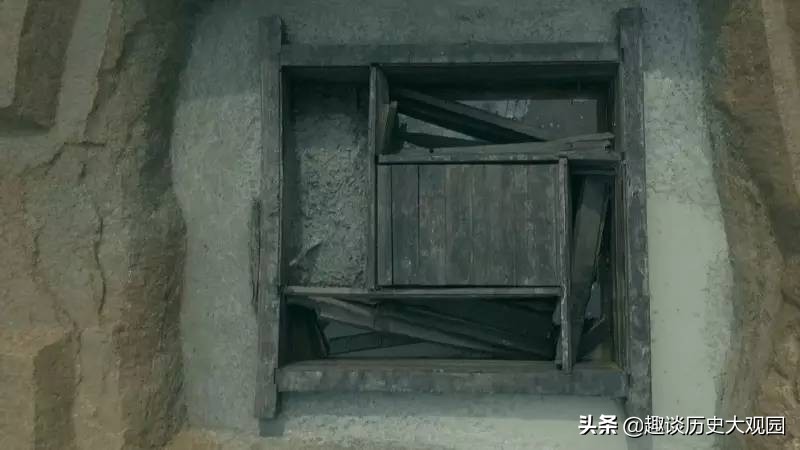 考古神秘的三个古墓,探索古墓发现神秘大墓