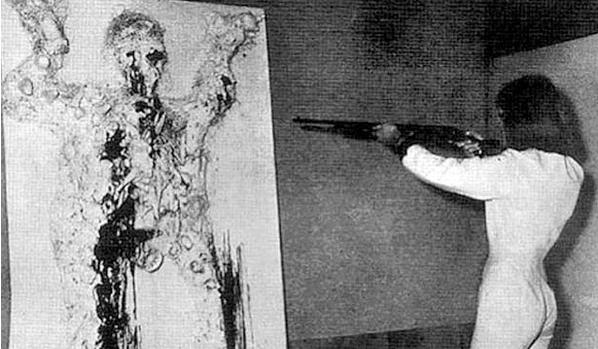 从一个房间到另一个房间,从一个房间走到另一个房间