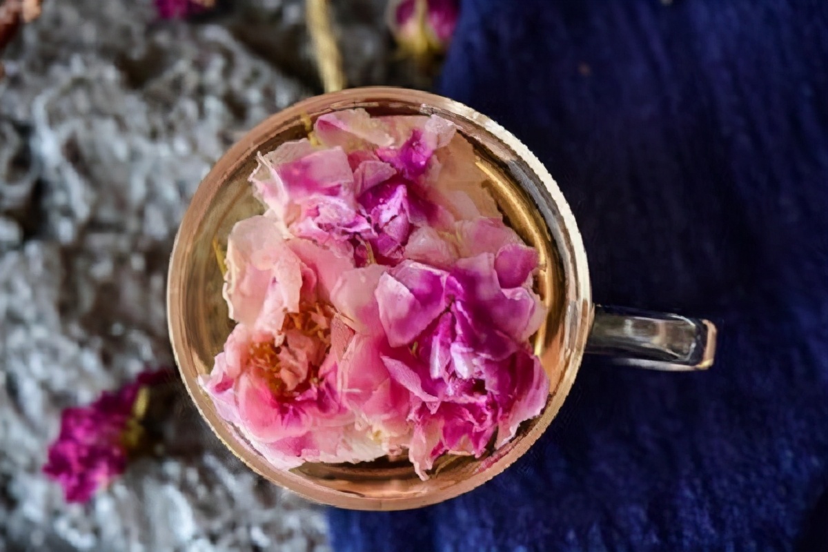 体寒湿气重可以喝什么茶,体寒湿气重的人喝什么茶