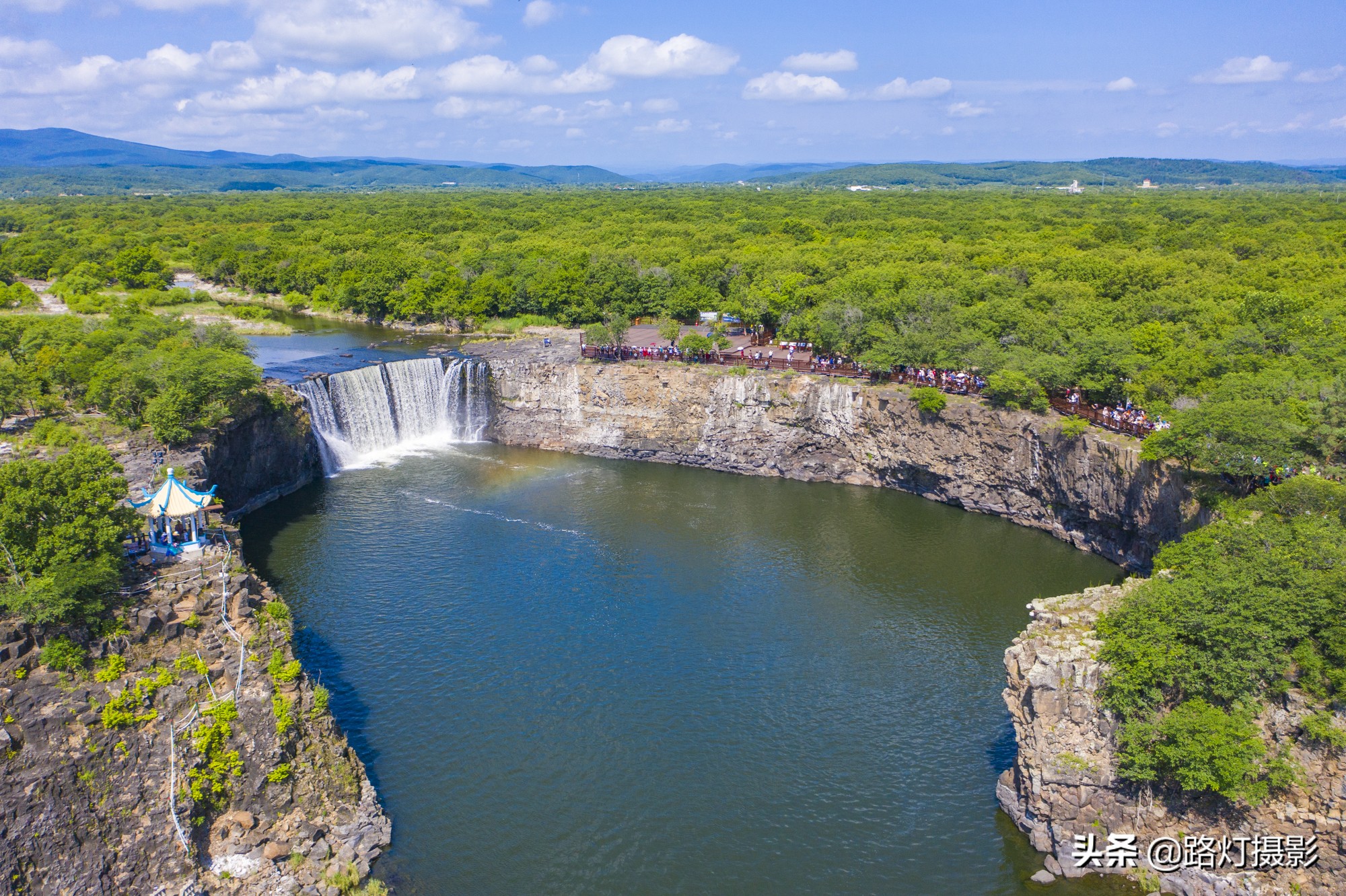 夏天凉快又好玩的旅游景点,避暑胜地夏天特别凉爽
