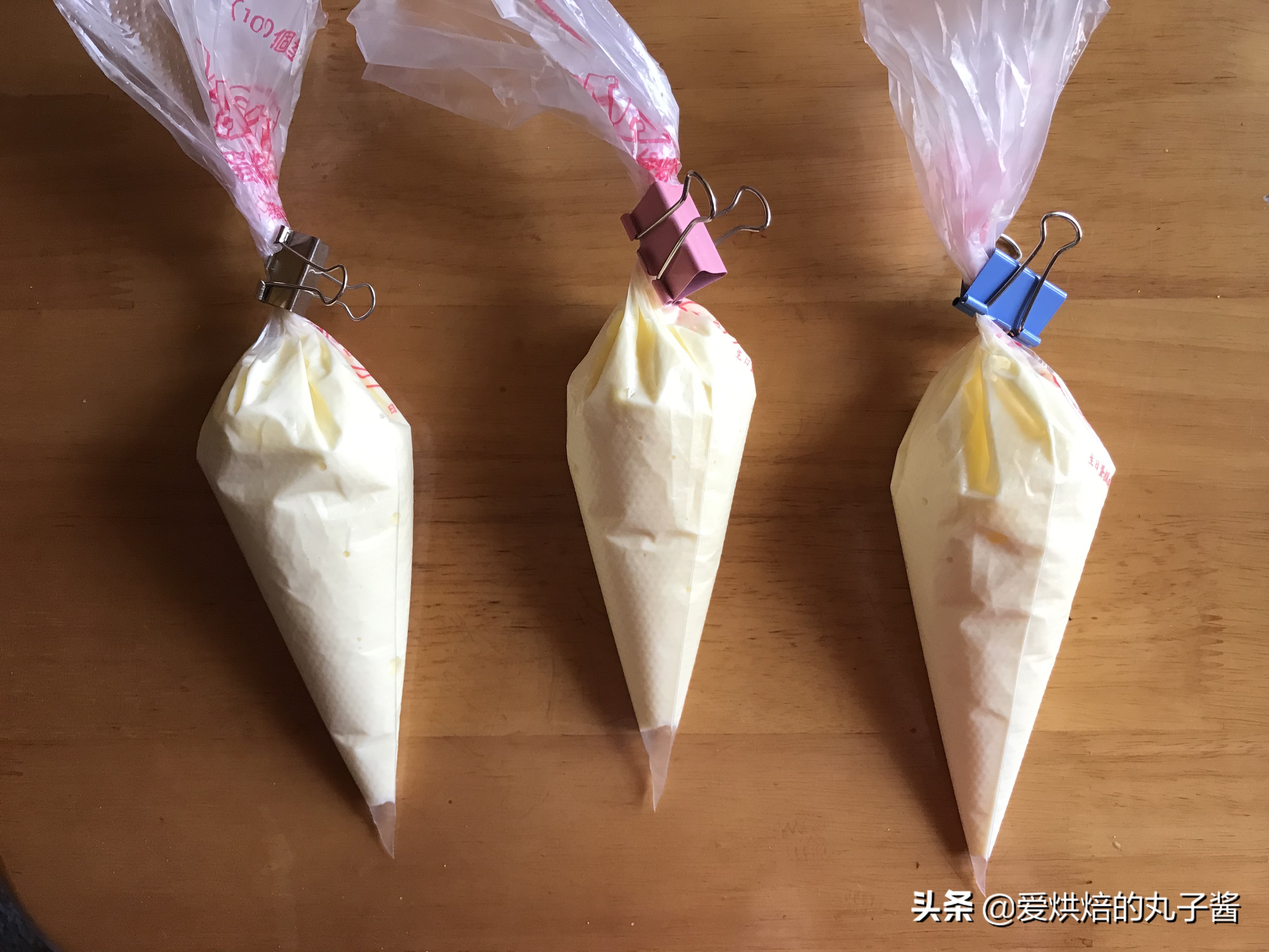 蛋清打出来很稀怎么办,怎么判断蛋糕蛋白是否打发好