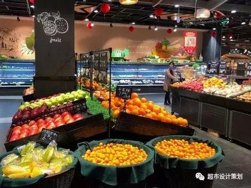 一组超市陈列图,超市肉品区陈列与摆放