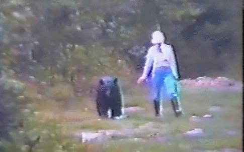 与熊同居28年后神秘死亡，这个女人传奇的一生，隐藏着惊人结局……