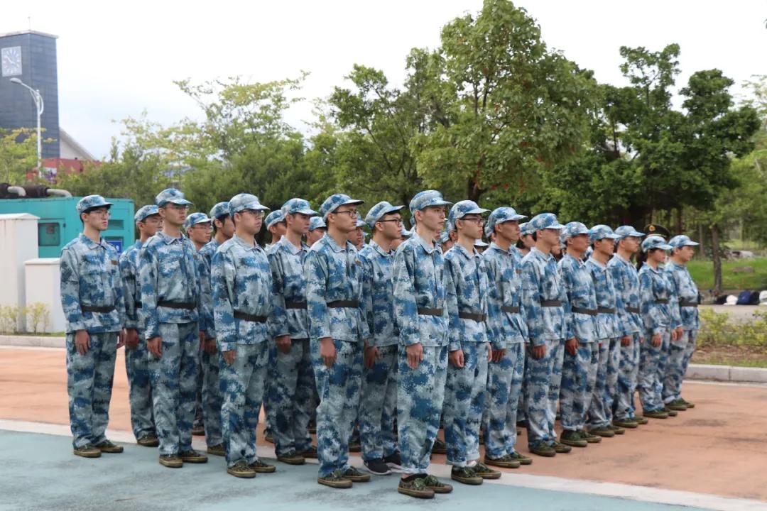 萌新军训攻略,新生必看最全军训保命指南