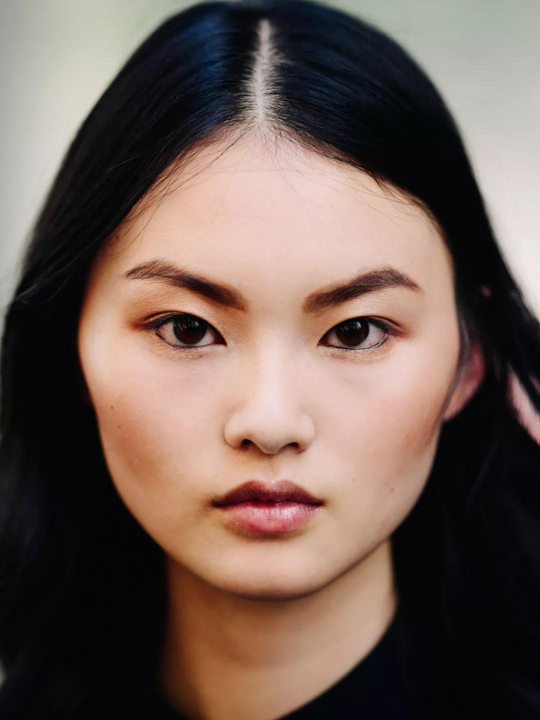 大龄圆脸适合什么样的女明星,明星圆脸怎么修饰脸型好看