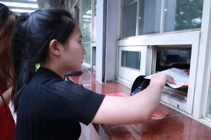 社保断交后如何申请个人补缴,社保断交补缴时可以补缴公积金吗