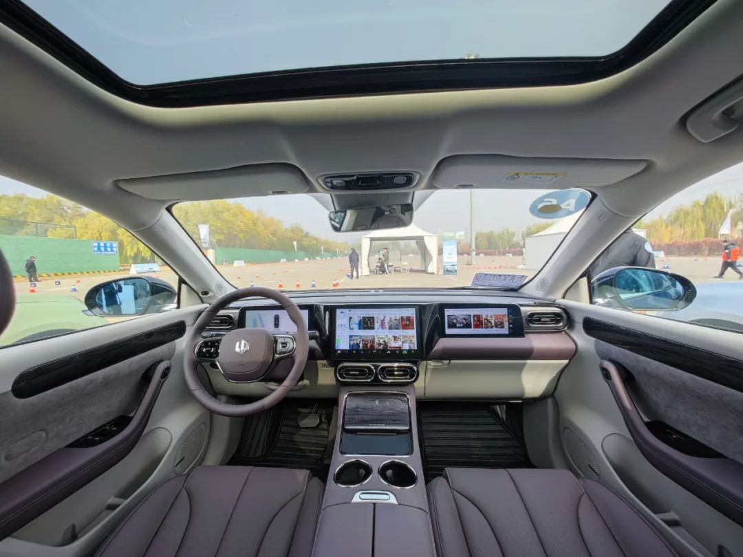 零跑c11纯电版深度试驾,零跑c11汽车试驾视频