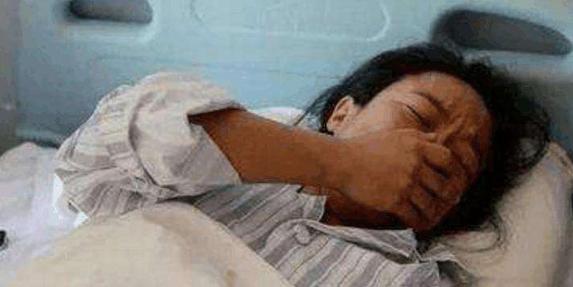 女子丰胸手术后变三胸,女子多次隆胸后体内有10个假体