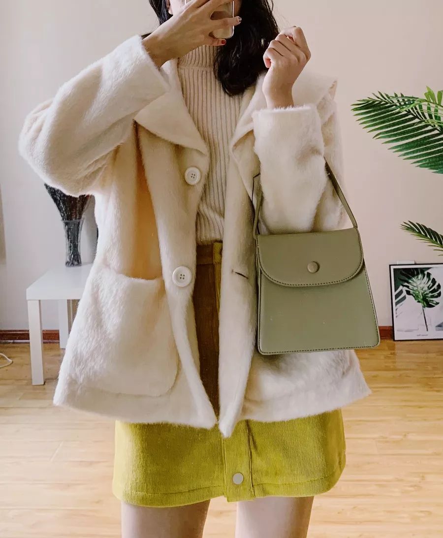 今年流行这些外套好看好穿还显瘦,3件保暖显瘦又高级的外套穿搭