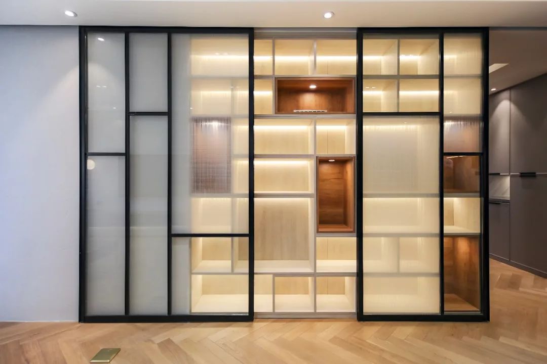 *窥偷**了22位朋友的客厅,我发现小户型变大,大户型变豪的神仙操作