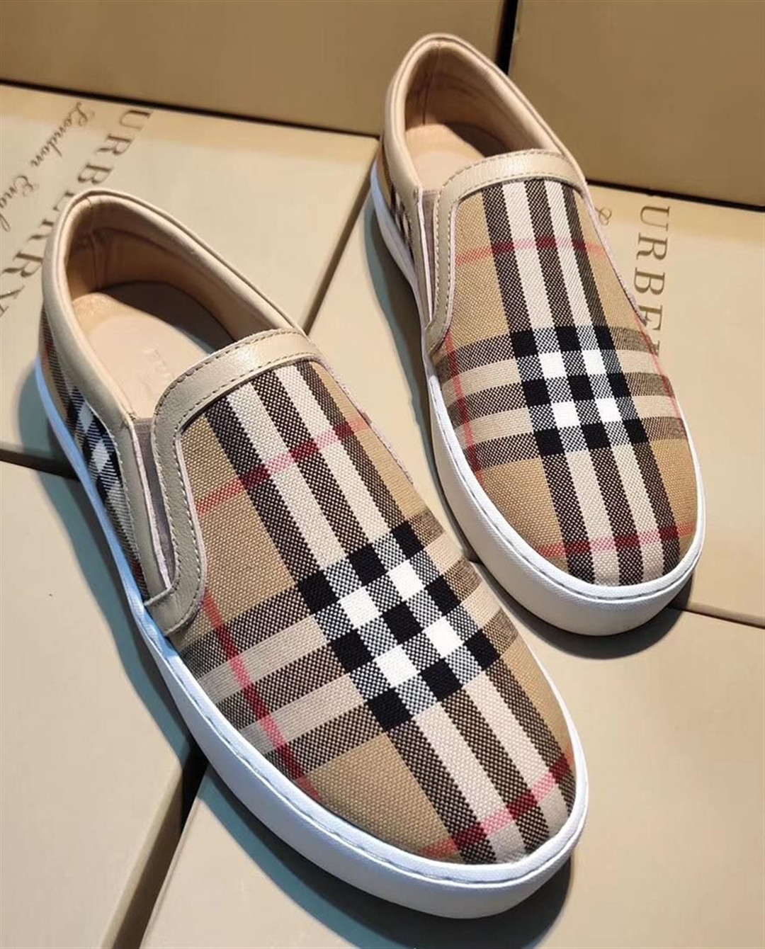 一年一度的打折,今年奢侈品为什么打折了