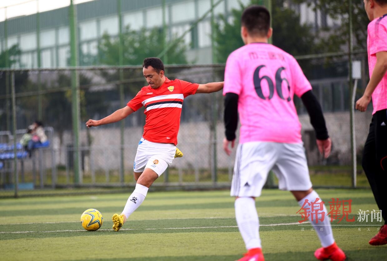 狂进69球！2020“*党**报读者杯”足球赛高开高走