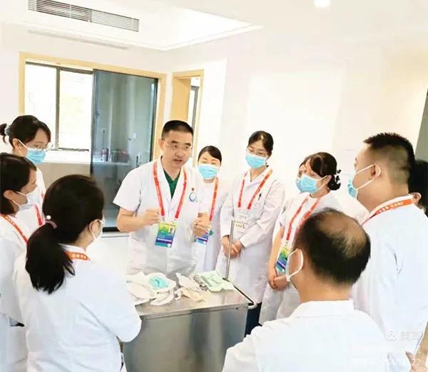 琛℃按浜旈櫌椋庨噰,绮惧僵鍏ㄨ繍