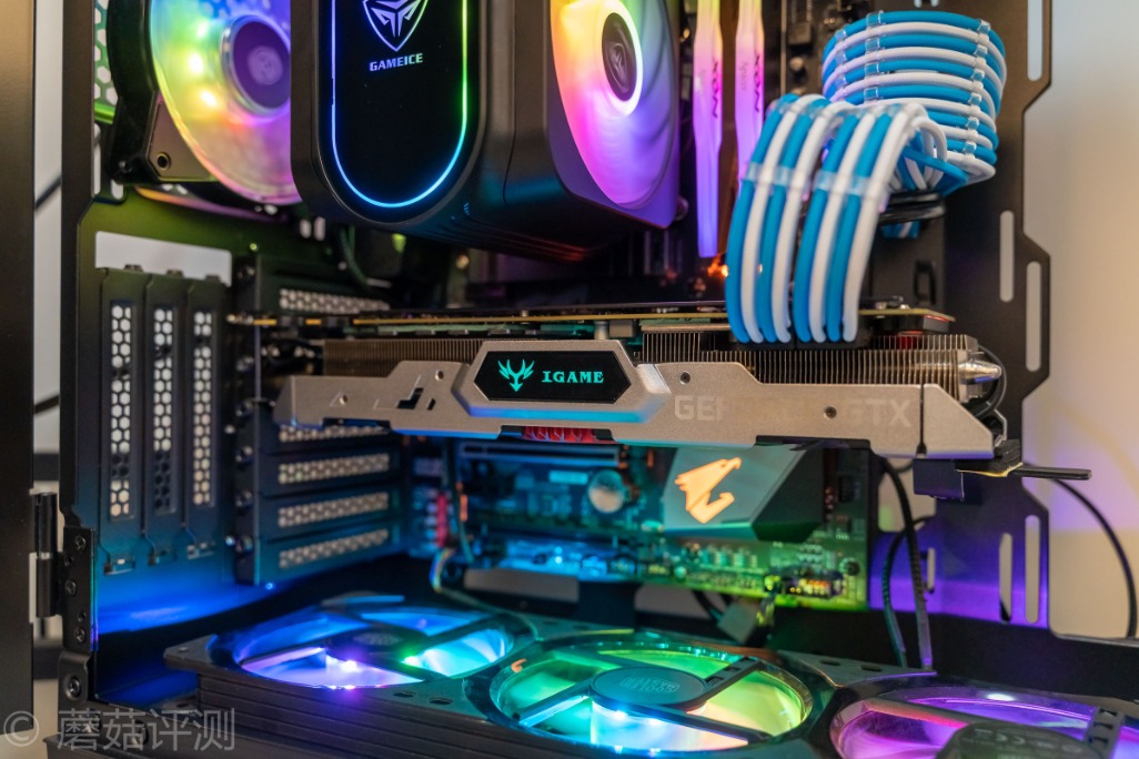 gtx1080ti,七彩虹1080ti和影驰1080ti大将