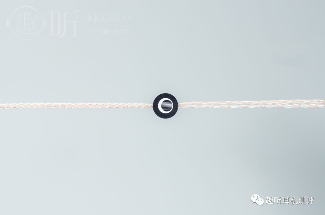 moondrop耳机测评,水月雨全入耳式耳机