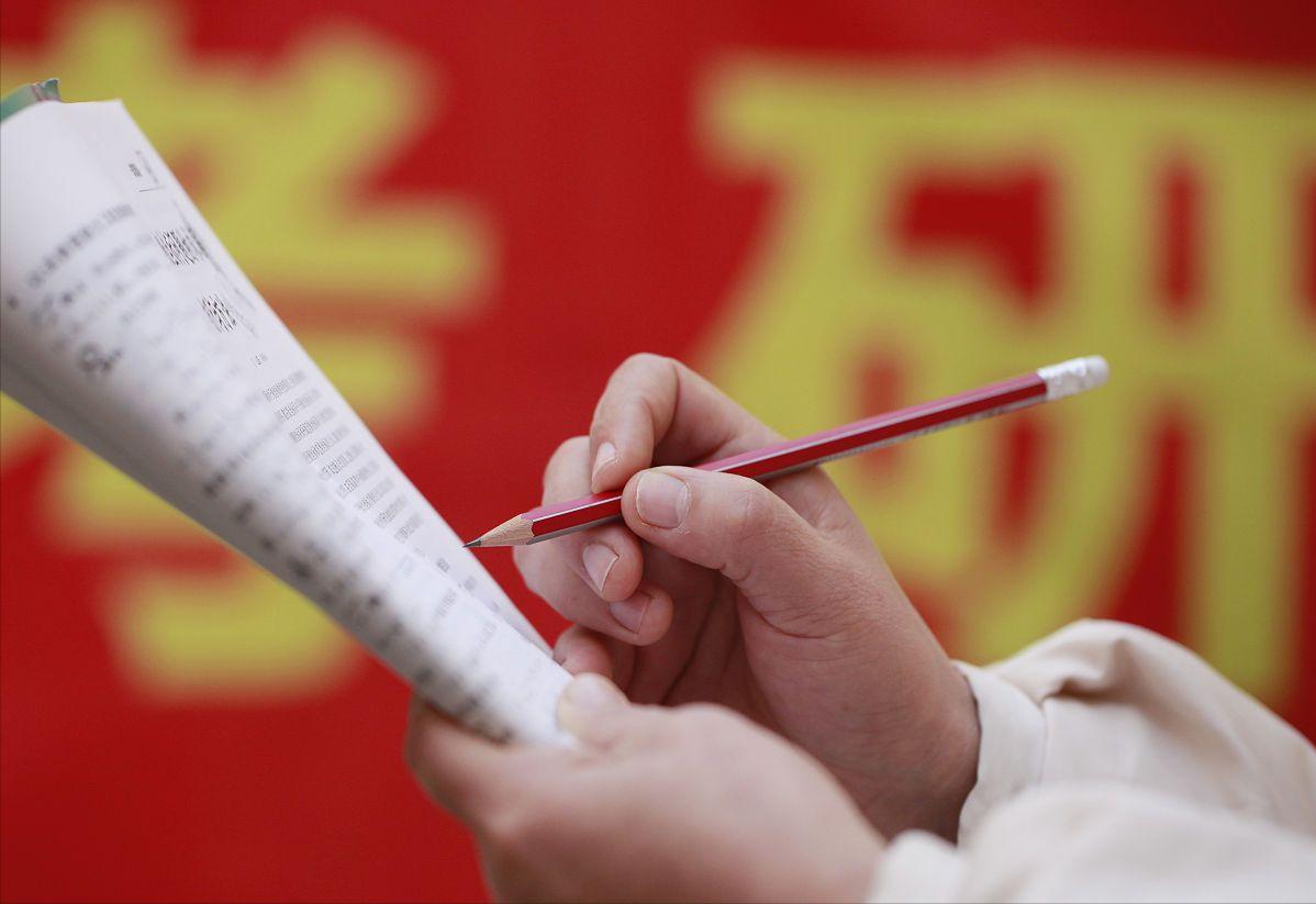 义务兵去当兵需要什么条件,当兵两年义务兵有前途吗