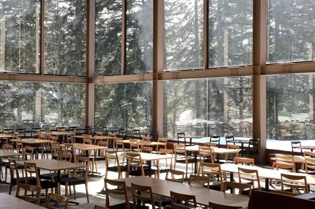 隔离在酒店的温暖感受,隔离的酒店环境