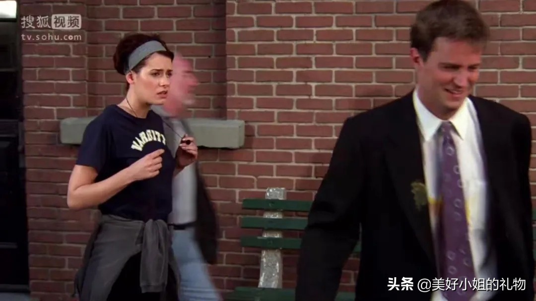 送给暗恋的女生生日礼物,找到了心仪的礼物