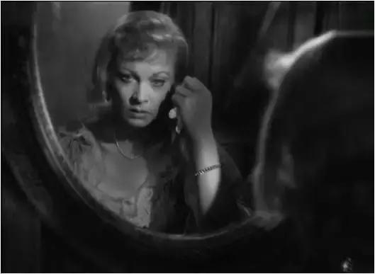 她拥有绝色容颜但得不到真爱,她拥有绝世容颜却是命运坎坷